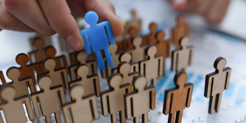Lateral hires, Allen & Overy and Simmons & Simmons