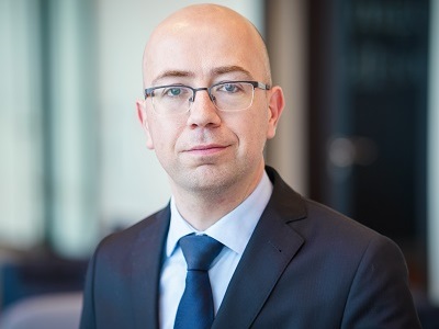Ruud van der Velden, Hogan Lovells