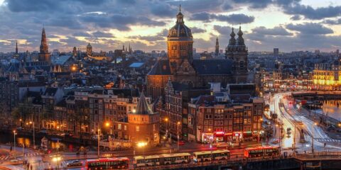 Plasseraud, Amsterdam