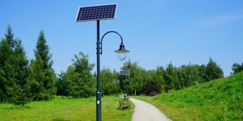 Hanwha, REC, solar cells